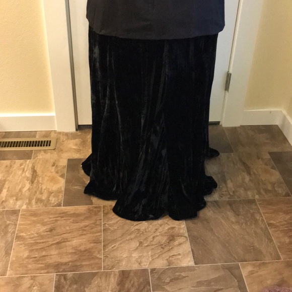 Woman Within Dresses & Skirts - ❄️NWOT Velour Maxi Skirt Plus 2x (fits 26/28w)